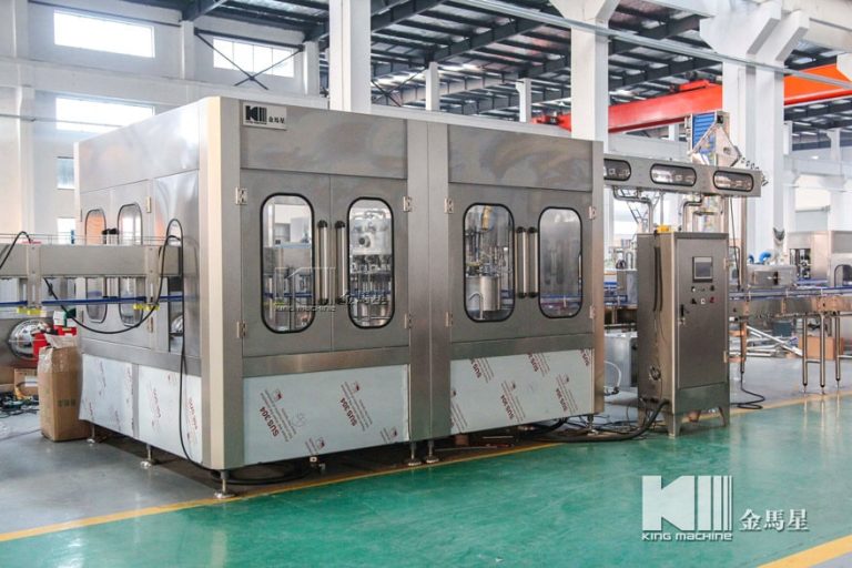 Soft drink filling machine